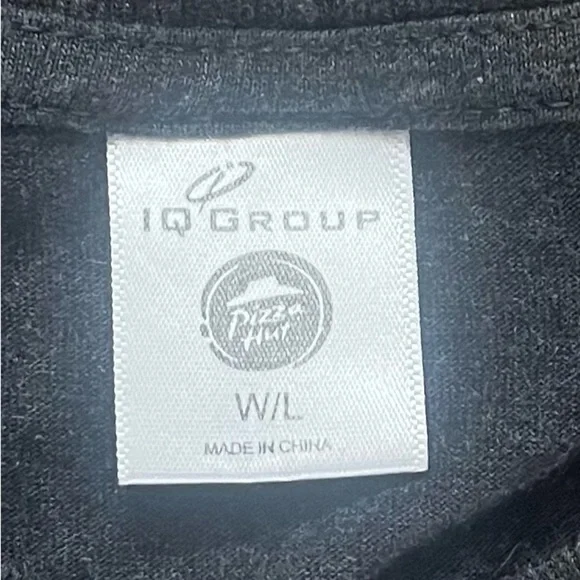 Official Pizza Hut employee short women’s size large - Picture 3 of 4